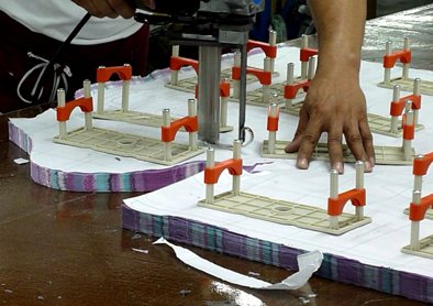 VEITH Needle plates holding patterns